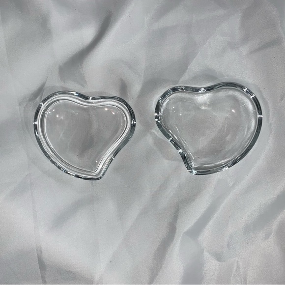 TIFFANY & CO. x ELSA PERRETI lead crystal HEART ring/trinket box - Picture 8 of 8